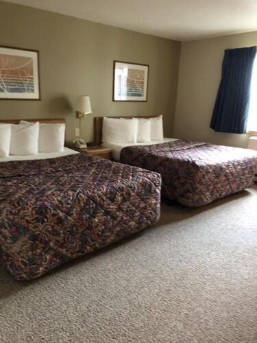 Value Host Marquette Hotel ภายนอก รูปภาพ
